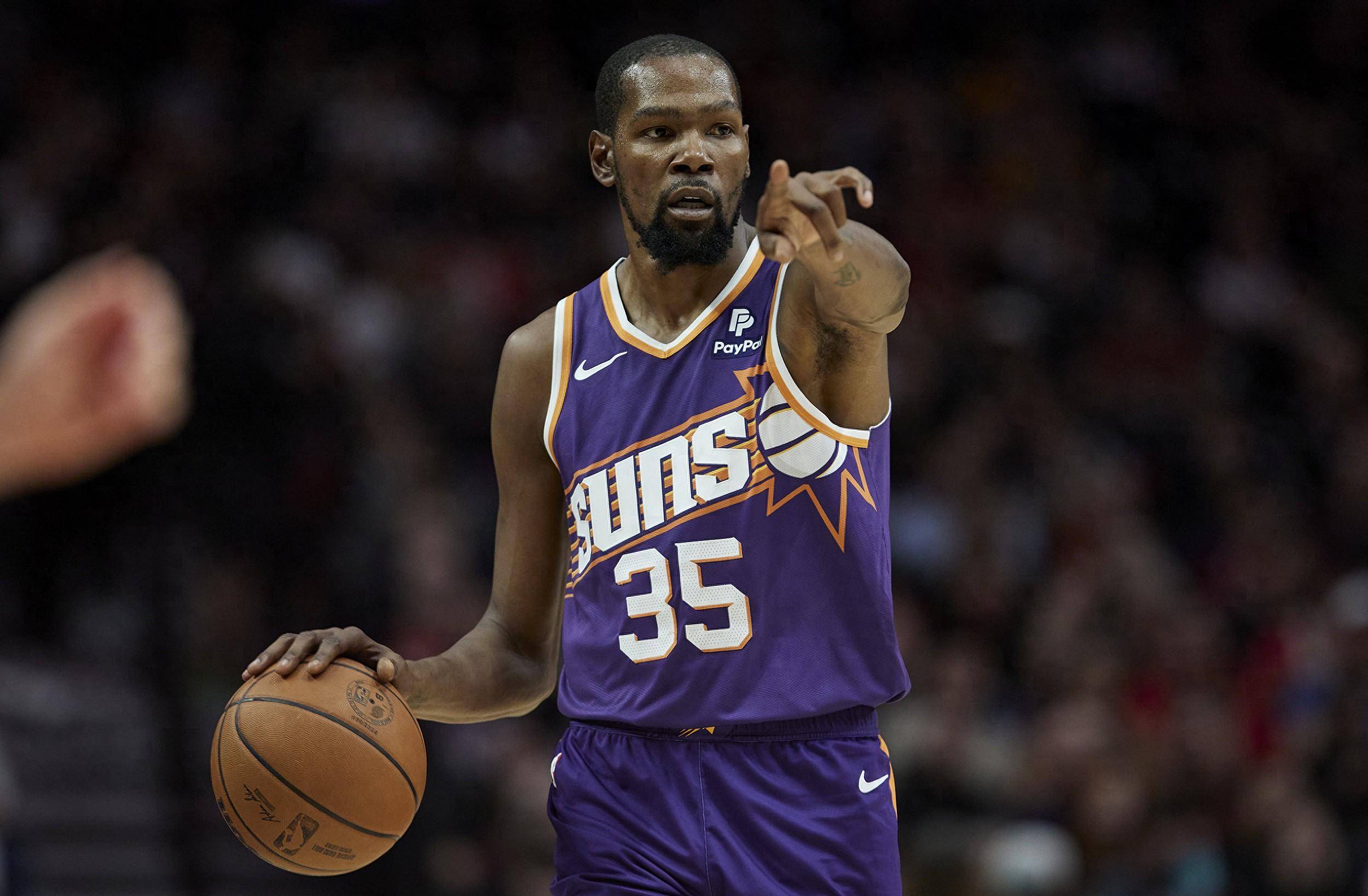 半年DAU破百万、巨人股价飙涨，它为何能撬动Party Game新版图？