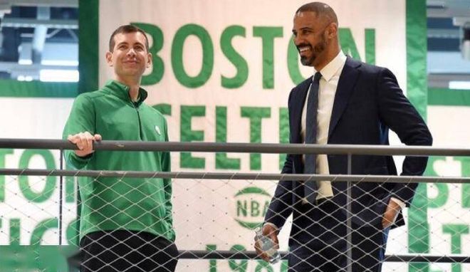 居莱尔在肋 居莱尔在肋